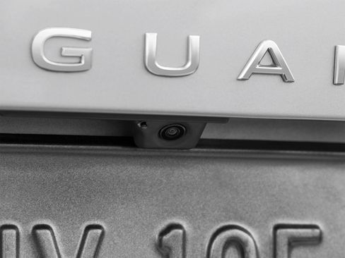 Used 2023 Volkswagen Tiguan SE R-Line FWD image 60