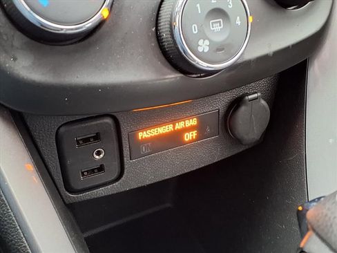 Used 2021 Chevrolet Trax LS w/ Tint and Cruise Package image 26