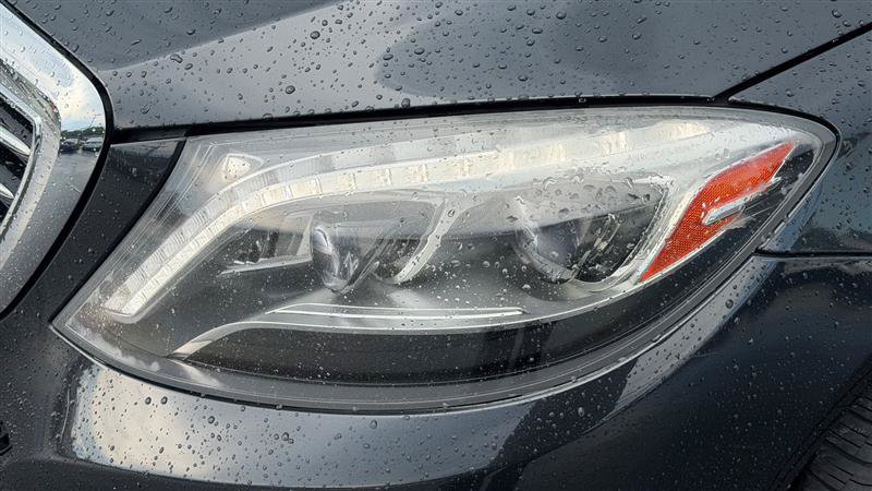 Used 2015 Mercedes-Benz S 550 4MATIC Sedan image 13