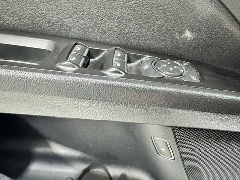 Used 2019 Ford Fusion SEL FWD image 23