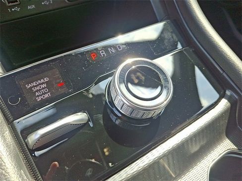 New 2025 Jeep Grand Cherokee Limited w/ Black Appearance Package image 15