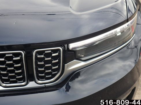 Used 2023 Jeep Grand Cherokee L Summit image 11