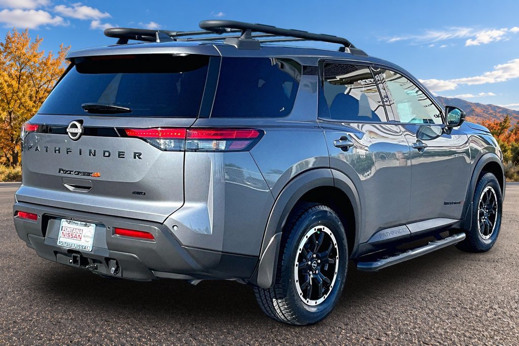 Used 2023 Nissan Pathfinder Rock Creek AWD/4WD image 6