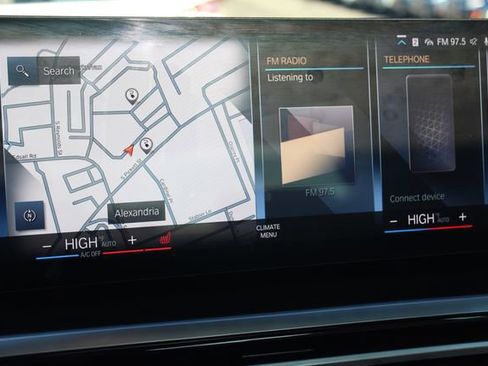 Certified 2023 BMW 330e xDrive w/ Convenience Package image 17