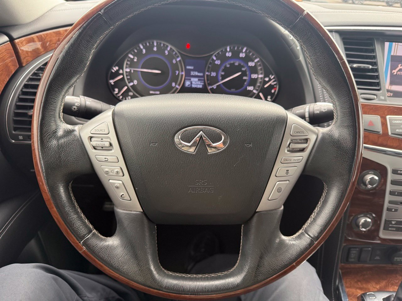 Used 2018 INFINITI QX80 4WD w/ Driver Assistance Package image 18