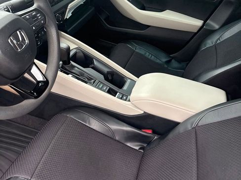 Used 2024 Honda Accord LX image 7