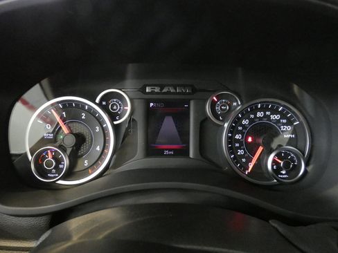 New 2026 RAM 3500 Tradesman AWD/4WD image 18