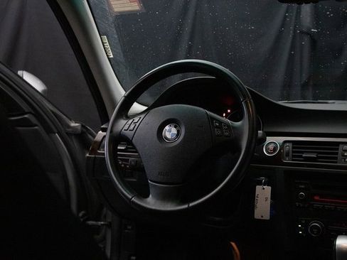 Used 2011 BMW 328i xDrive Sedan image 13