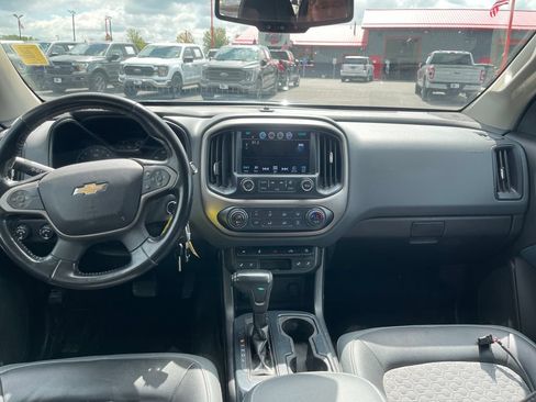 Used 2017 Chevrolet Colorado Z71 AWD/4WD image 18