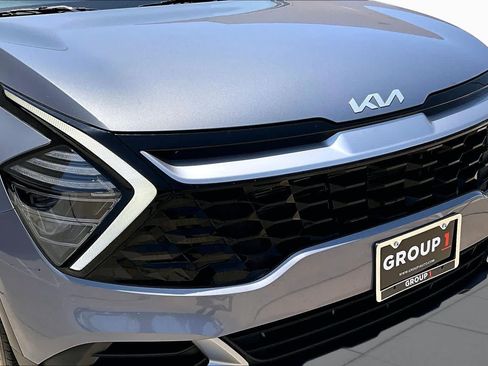 Used 2025 Kia Sportage EX FWD image 30