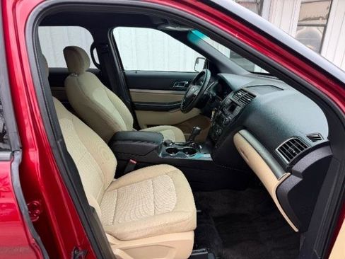 Used 2016 Ford Explorer 4WD image 10