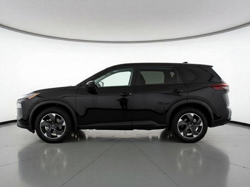 Used 2024 Nissan Rogue SV AWD/4WD image 5