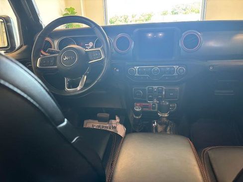 Used 2022 Jeep Gladiator Mojave w/ LED Lighting Group AWD/4WD image 8