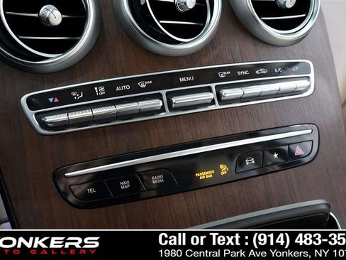 Used 2022 Mercedes-Benz GLC 300 4MATIC image 34