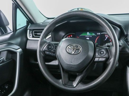 Used 2023 Toyota RAV4 XLE w/ Convenience Package FWD image 12