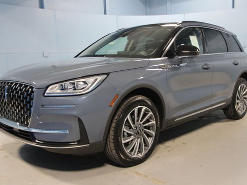 New 2026 Lincoln Corsair Reserve image 28