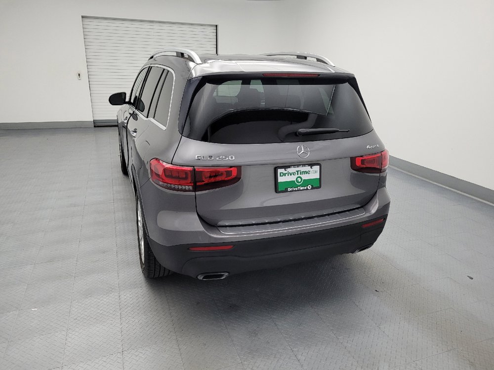 Used 2020 Mercedes-Benz GLB 250 4MATIC w/ Premium Package image 6