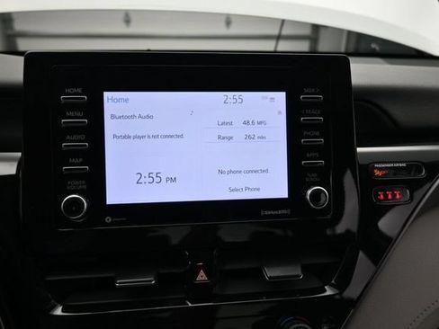 Used 2022 Toyota Camry LE FWD image 10