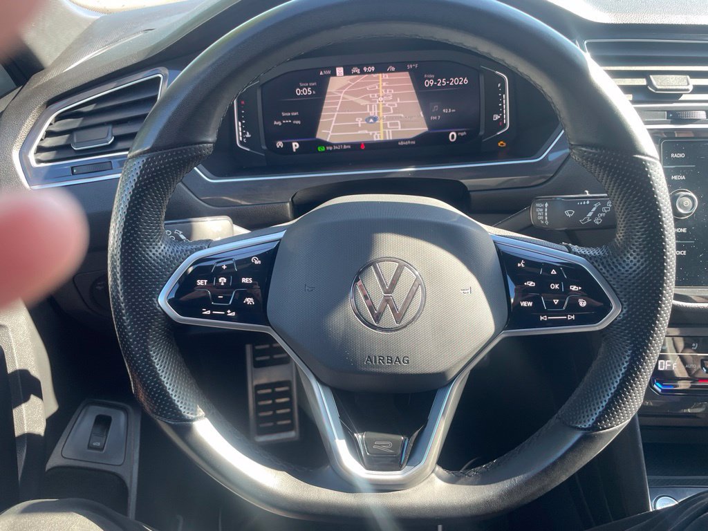 Used 2023 Volkswagen Tiguan SEL R-Line AWD/4WD image 28