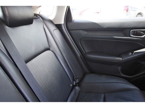 Used 2024 Honda Civic EX-L image 15