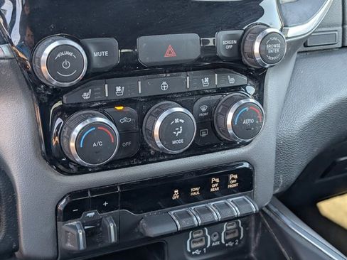 Used 2022 RAM 1500 Laramie image 27