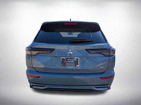 New 2026 Mitsubishi Outlander SEL image 5