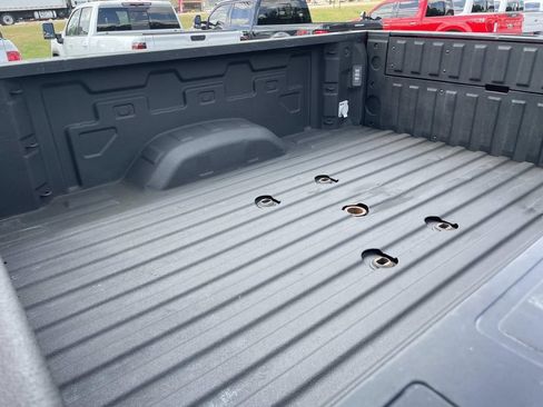 Used 2022 GMC Sierra 2500 Denali AWD/4WD image 17