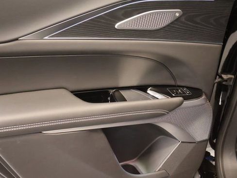 New 2026 Cadillac Lyriq Signature Luxury image 25