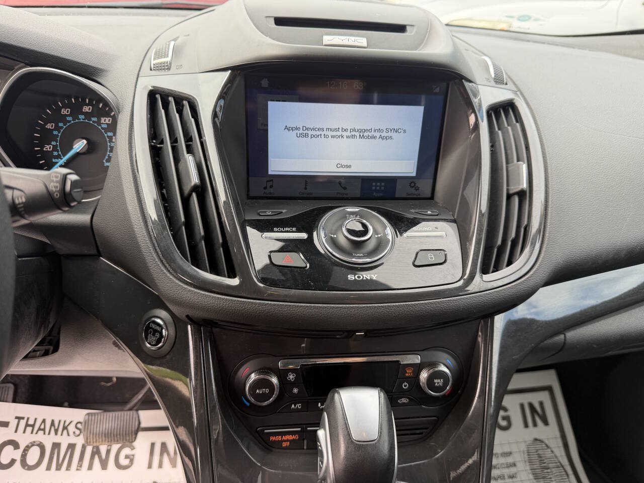 Used 2016 Ford Escape Titanium AWD/4WD image 27