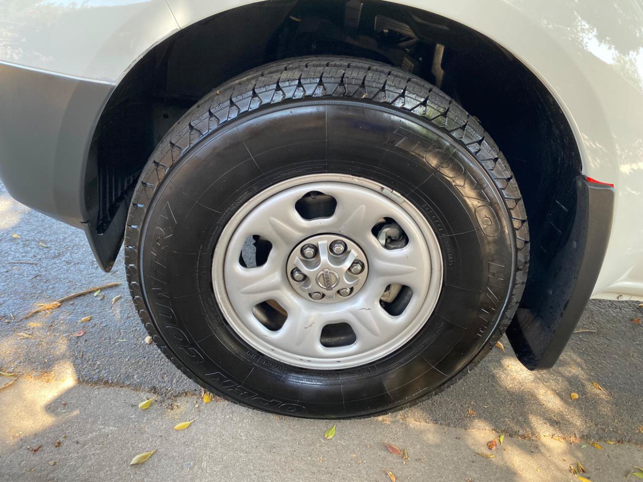 Used 2020 Nissan Frontier S RWD image 35