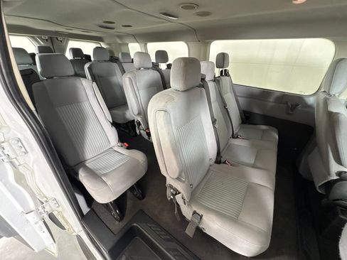 Used 2016 Ford Transit 350 XLT RWD image 18