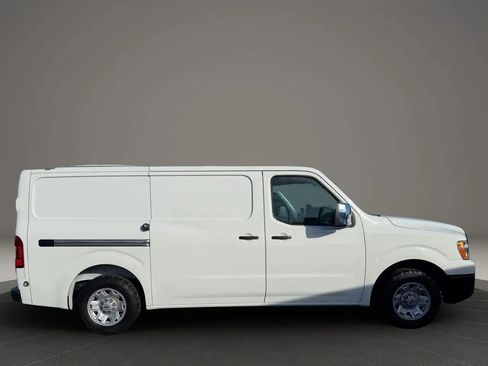 Used 2020 Nissan NV 2500 SV w/ Navigation Package image 7