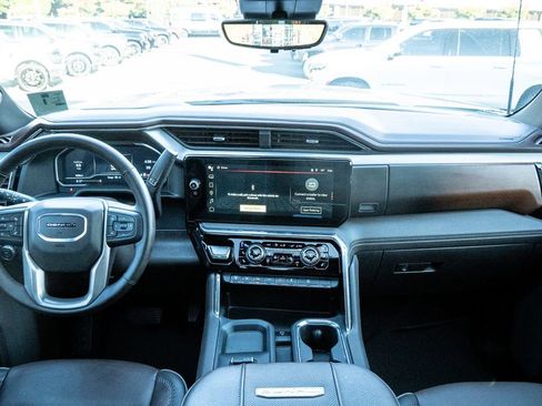 Used 2024 GMC Sierra 3500 Denali w/ Denali Reserve Package image 13