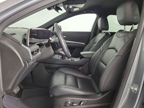 Certified 2025 Cadillac XT4 Premium Luxury image 16