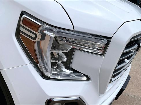 Used 2021 GMC Sierra 1500 AT4 w/ AT4 Premium Package AWD/4WD image 50