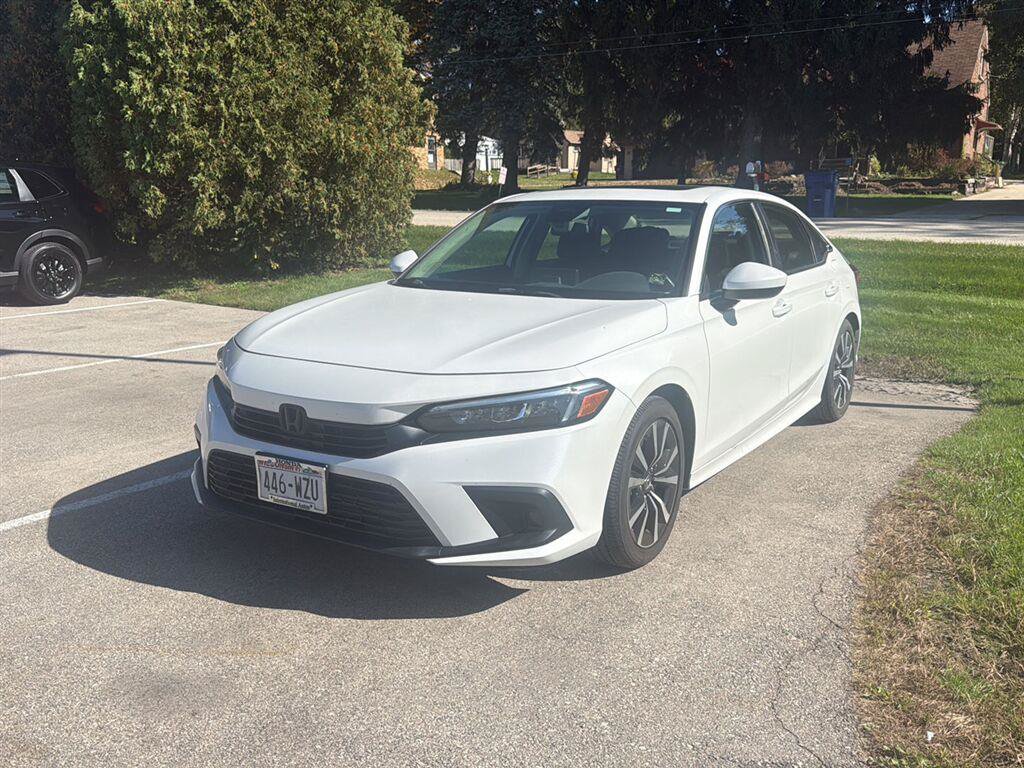 Used 2022 Honda Civic EX image 3