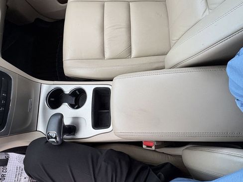 Used 2015 Jeep Grand Cherokee Limited image 15