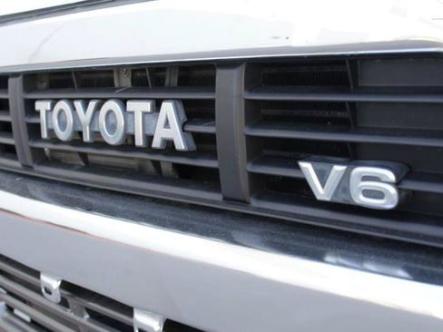 Used 1989 Toyota Pickup SR5 AWD/4WD image 16