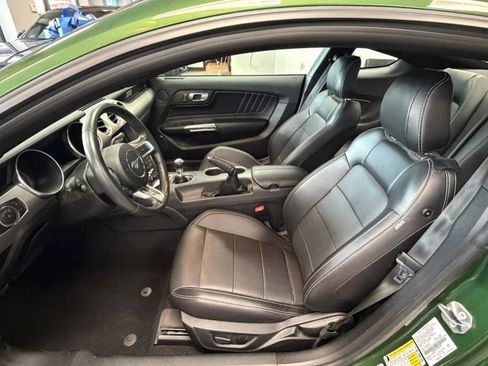 Used 2023 Ford Mustang GT Premium image 33