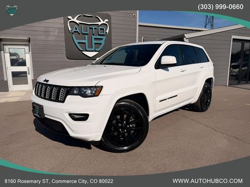 Used 2020 Jeep Grand Cherokee Altitude AWD/4WD image 1