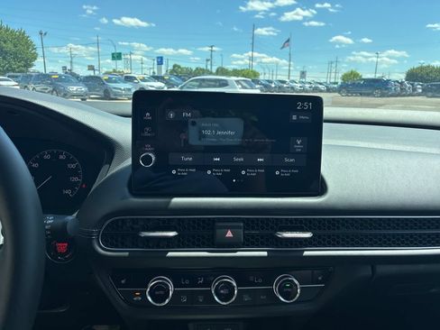 New 2026 Honda HR-V EX-L image 13