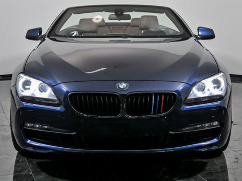 Used 2012 BMW 650i xDrive Convertible w/ Luxury Seating Pkg image 4