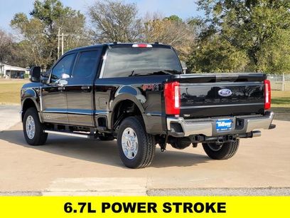 New 2026 Ford F250 XLT w/ FX4 Off-Road Package