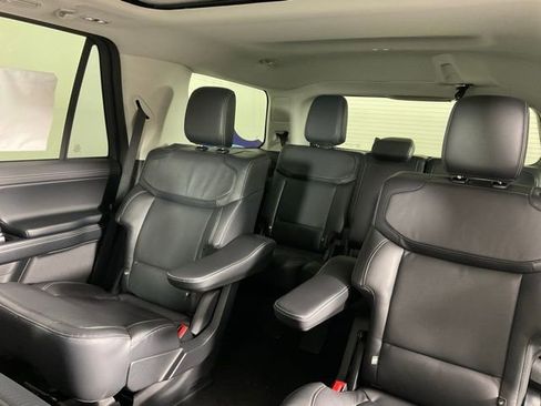 New 2026 Ford Expedition Platinum w/ Driver's Package image 16