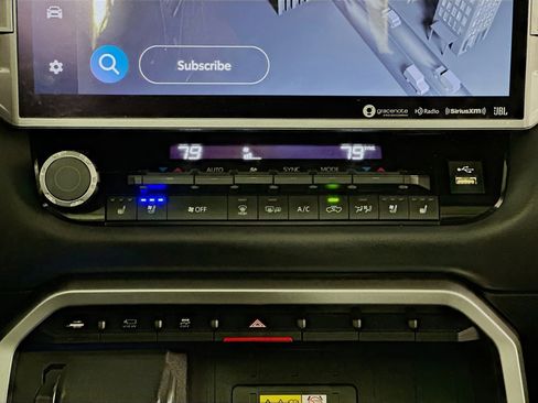 Used 2023 Toyota Tundra Platinum image 13