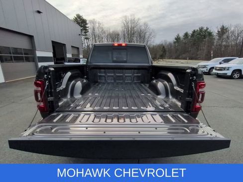 Used 2024 RAM 2500 Laramie image 27