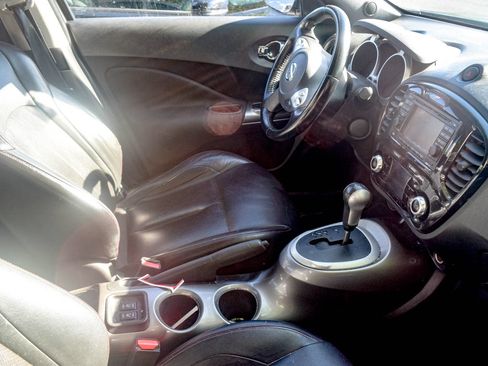 Used 2012 Nissan Juke SL w/ Sport Pkg AWD/4WD image 19