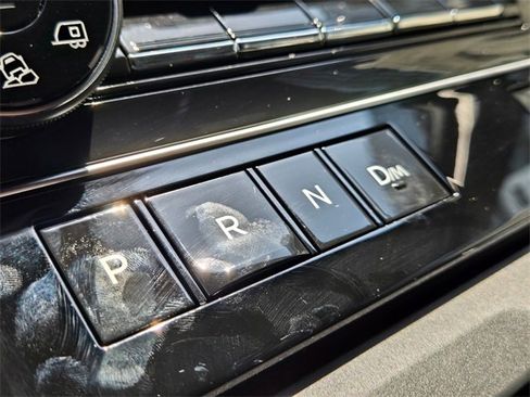 New 2025 Nissan Armada SL w/ Captain's Chari Seat Package image 24