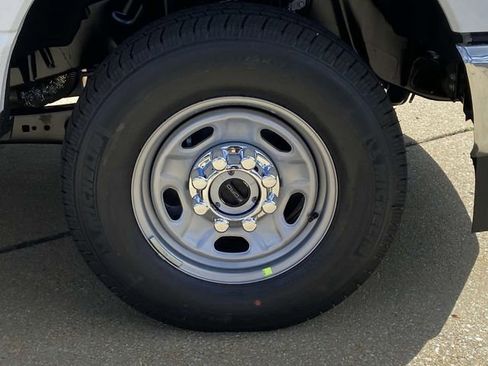New 2026 Ford F250 XL AWD/4WD image 7