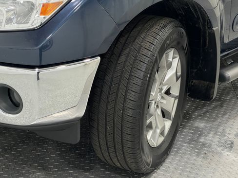 Used 2019 Nissan Frontier SL image 34
